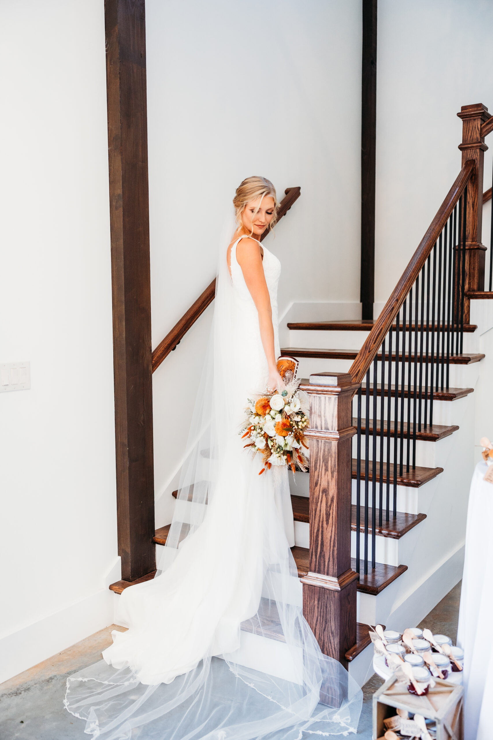 Grove Lake Farms Wedding Venue Bridal Staircase
